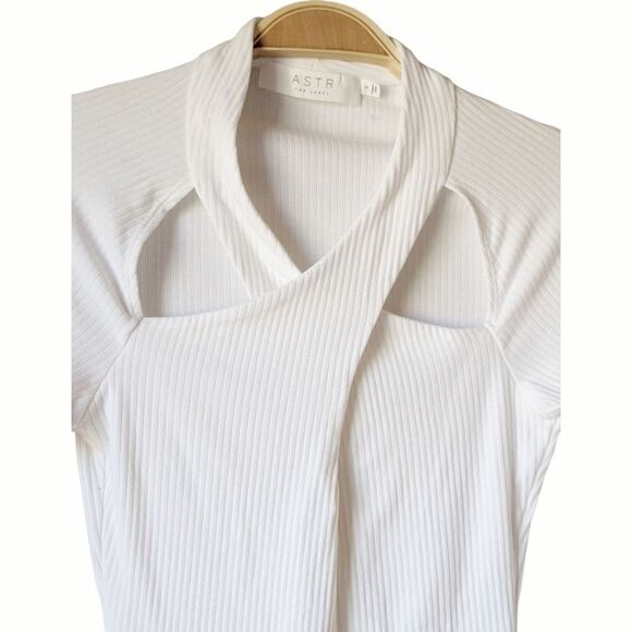 ASTR 90s Ribbed White Cutout Bodysuit Women's Size Small NWOT - Picture 9 of 14